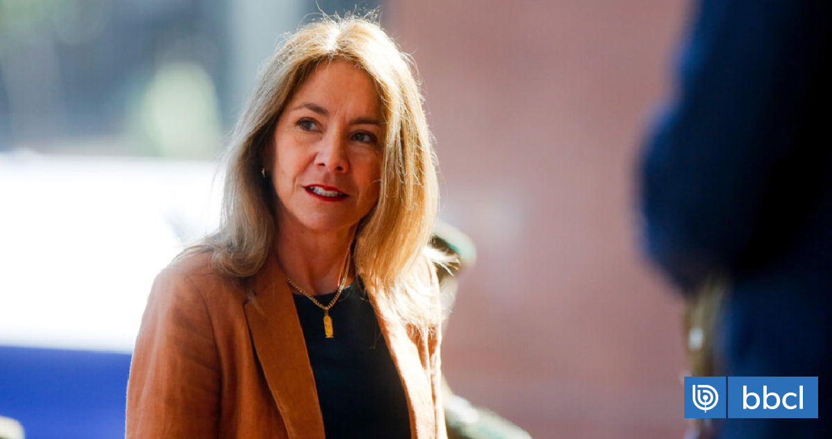 Presidenta CPC matiza tras polémica y dice que no buscan eliminar los actuales feriados irrenunciables