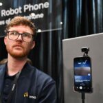 Robot Phone: presentan primer smartphone robótico con IA ideal para los con «mal pulso» | Ciencia y Tecnología