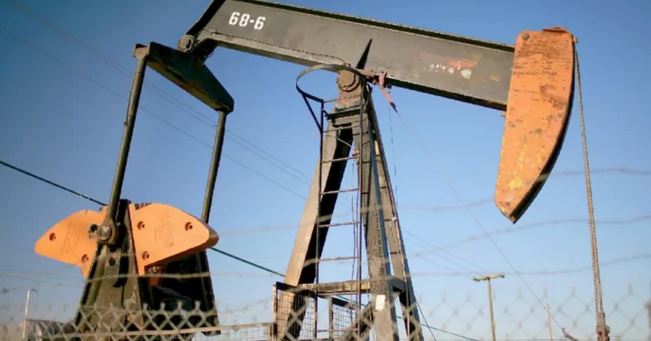 Tras declaraciones de Trump: precio del petróleo brent sufre drástica caída