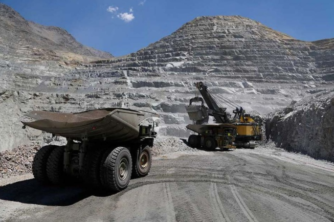 Cobre en máximos históricos revive alerta para Chile: expertos advierten presión de costos y riesgo de sobreconfianza fiscal