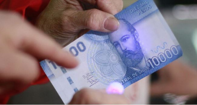 Alza de $14 mil al sueldo mínimo sigue encontrando críticas ante presiones del costo de la vida