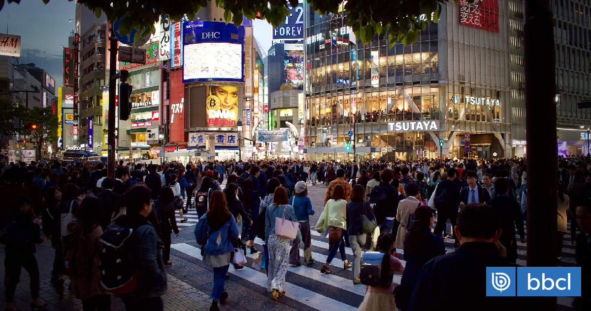 Japón tomará «medidas decisivas» para contener su moneda, el yen, si hay «movimientos especulativos»