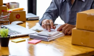 Acuerdo entre Defensoría del Contribuyente y el SII facilitará término de giro para las Pymes