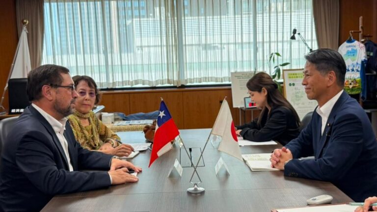 Canciller Pérez Mackenna se reúne con autoridades económicas de Japón para explorar nuevas inversiones y oportunidades comerciales