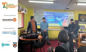 Estudiantes de Corral se preparan para presentar sus proyectos en Demo Day de Talento Innovador
