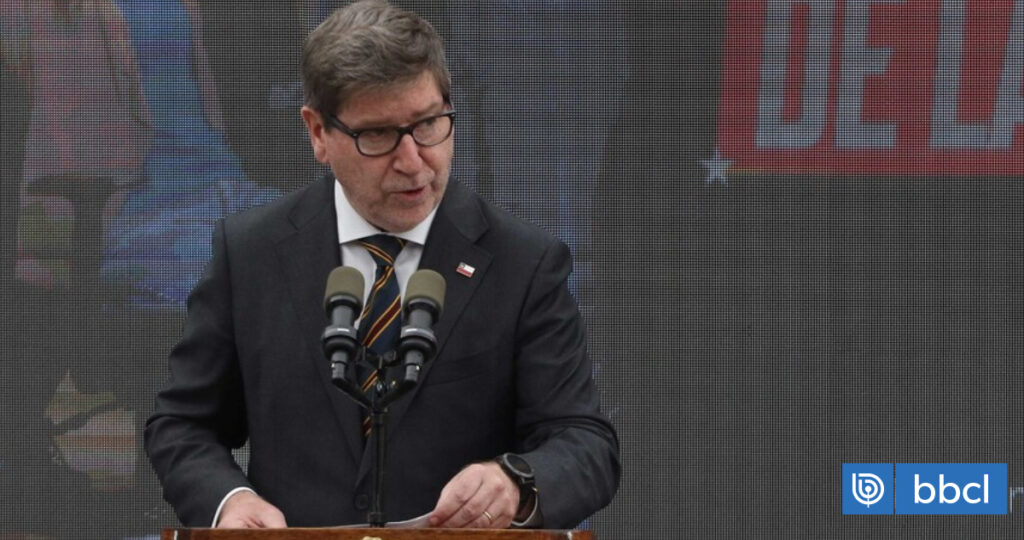 Gobierno dice que 2026 será de «ordenar la economía» tras proyecciones que apuntan mínimo crecimiento